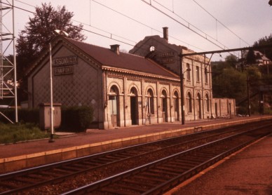 NESSONVAUX  DIA 77-1394.jpg